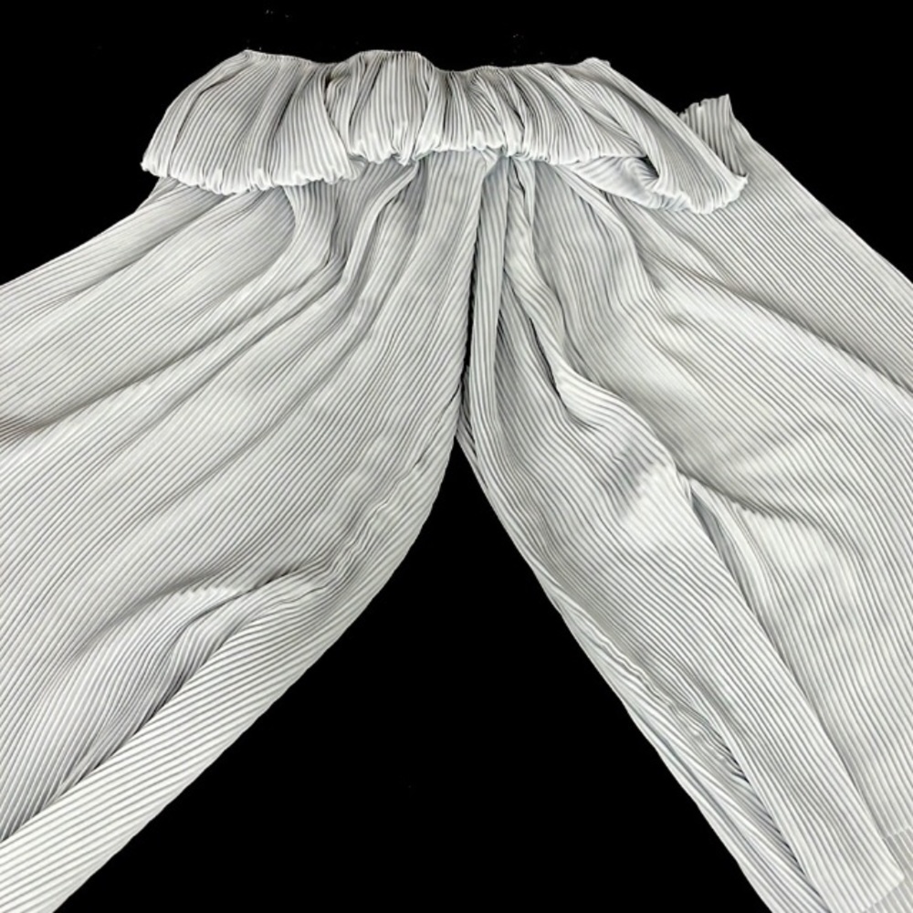 Wide leg flowy pants - Picture 2 of 4